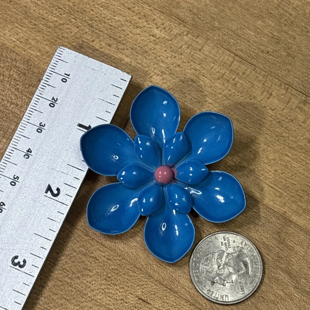 Vintage 1960s Mod Flower Power Blue Pink Enamel Brooch MCM Floral Pin